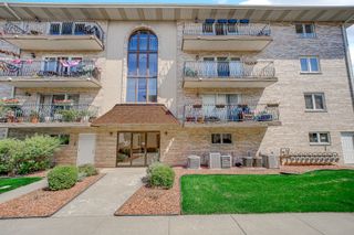 6264 S Gullikson Road 4A, Chicago, IL 60638