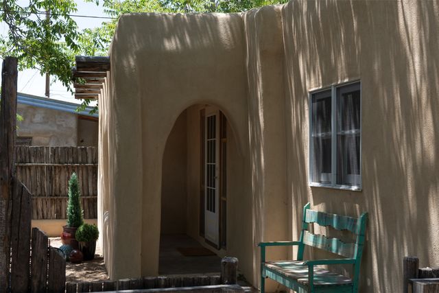 621 W San Francisco, Santa Fe, NM 87501