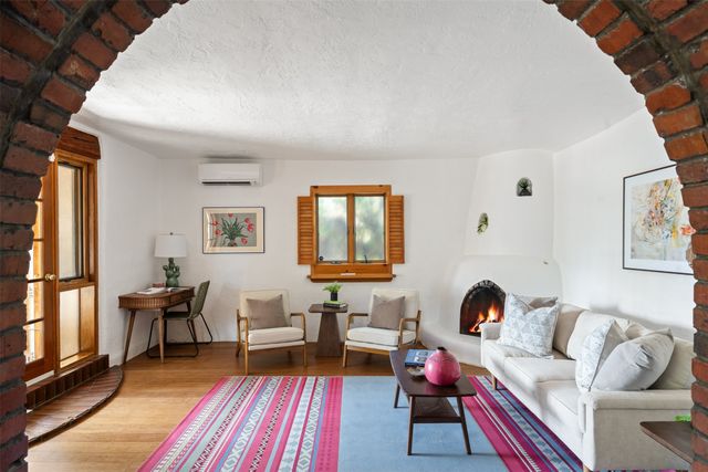 621 W San Francisco, Santa Fe, NM 87501