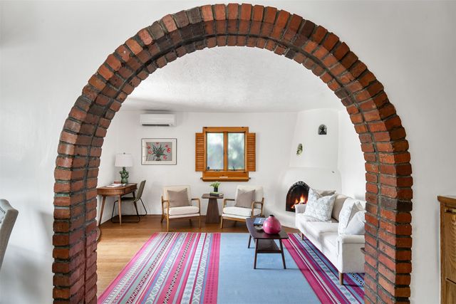 621 W San Francisco, Santa Fe, NM 87501