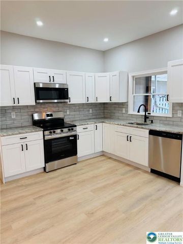 206 West Bertsch Street, Lansford Boro, PA 18232