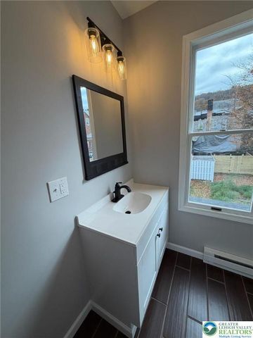 206 West Bertsch Street, Lansford Boro, PA 18232