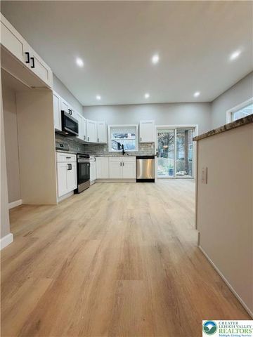 206 West Bertsch Street, Lansford Boro, PA 18232