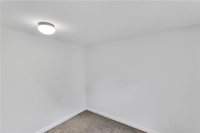 31 Penn, Manor, PA 15665