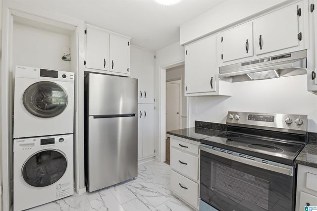 117 Memory Ct Apt B, Mountain Brook, AL 35213