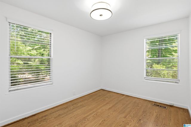 117 Memory Ct Apt B, Mountain Brook, AL 35213