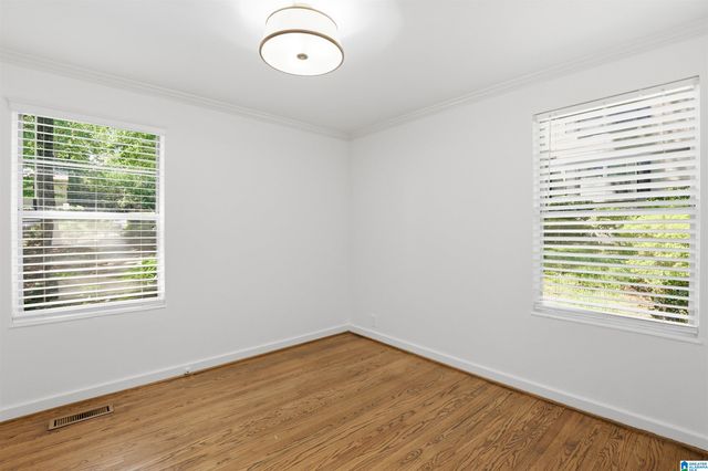 117 Memory Ct Apt B, Mountain Brook, AL 35213