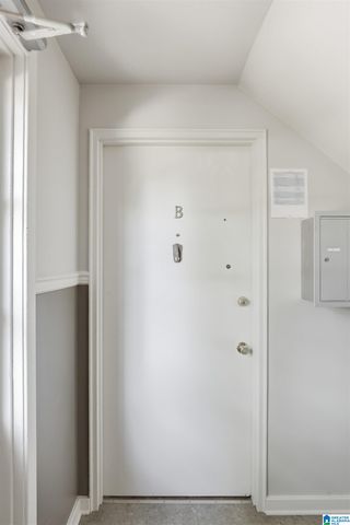 117 Memory Ct Apt B, Mountain Brook, AL 35213
