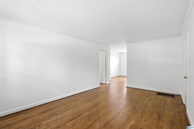 117 Memory Ct Apt B, Mountain Brook, AL 35213