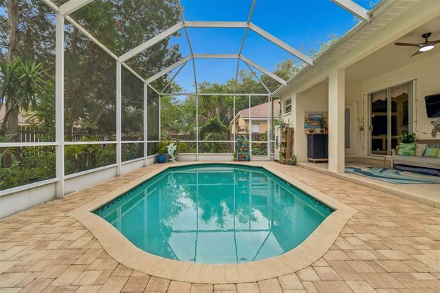 2901 RED COAT CIRCLE, Brandon, FL 33511