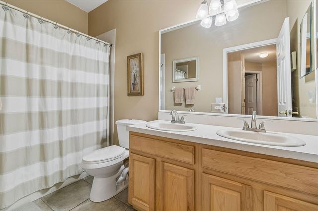 2901 RED COAT CIRCLE, Brandon, FL 33511