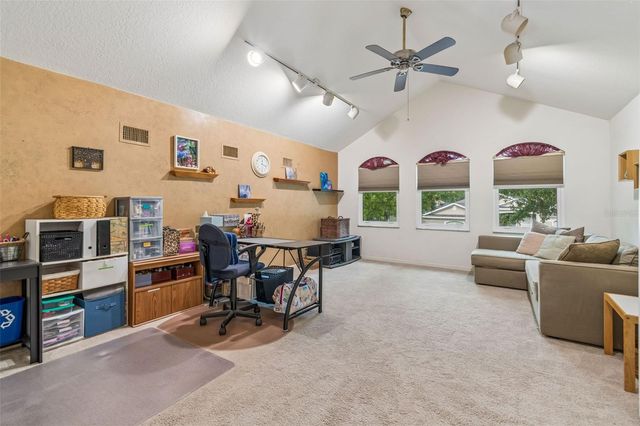 2901 RED COAT CIRCLE, Brandon, FL 33511