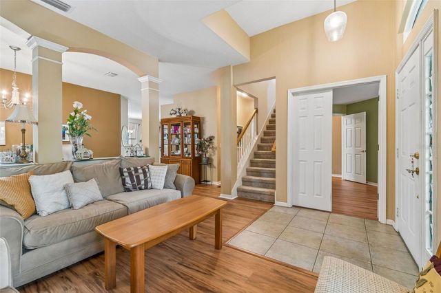 2901 RED COAT CIRCLE, Brandon, FL 33511