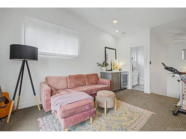 4566 W 39th Ave, Denver, CO 80212