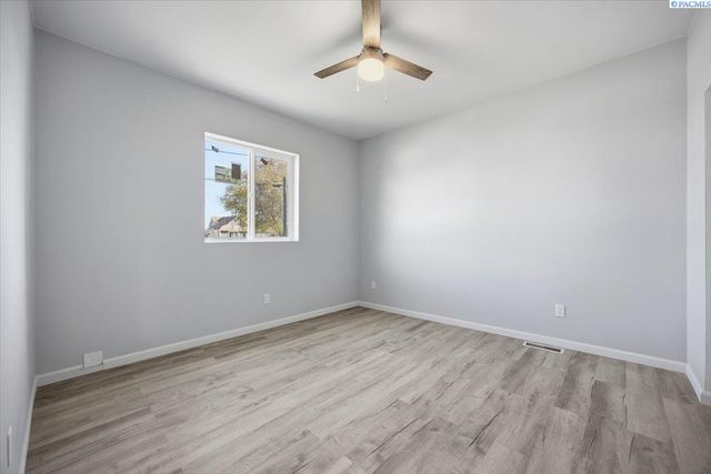 324 3rd Ave, Mabton, WA 98935