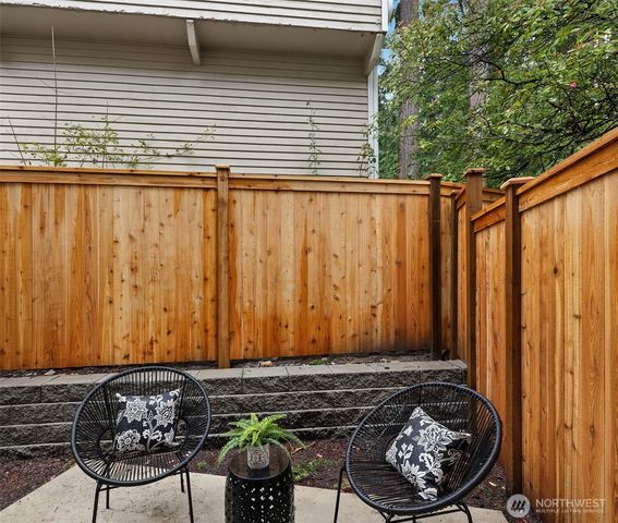 11812 NE 103rd Place, Kirkland, WA 98033