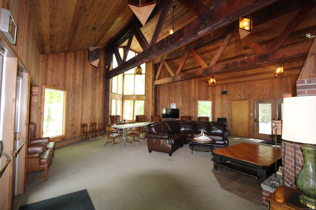 6 Lyle Court C, Farmington, CT 06032