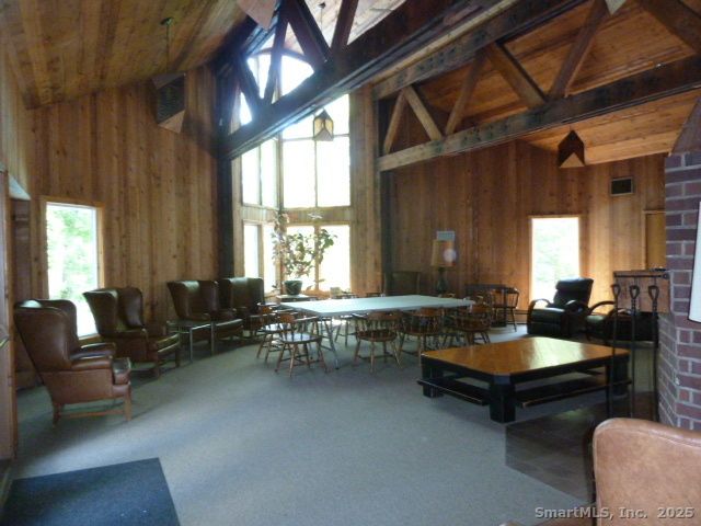 6 Lyle Court C, Farmington, CT 06032