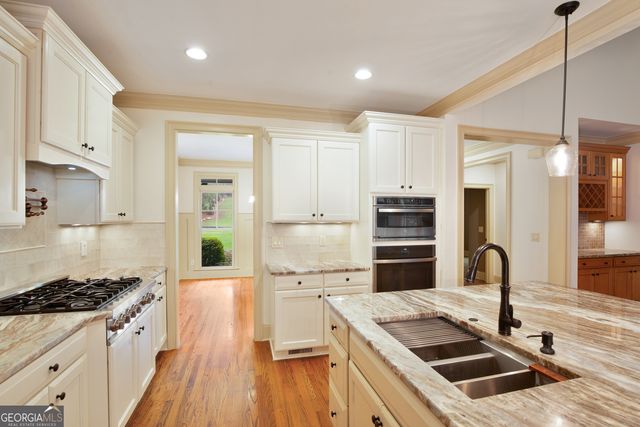 508 Black Horse Circle, Canton, GA 30114