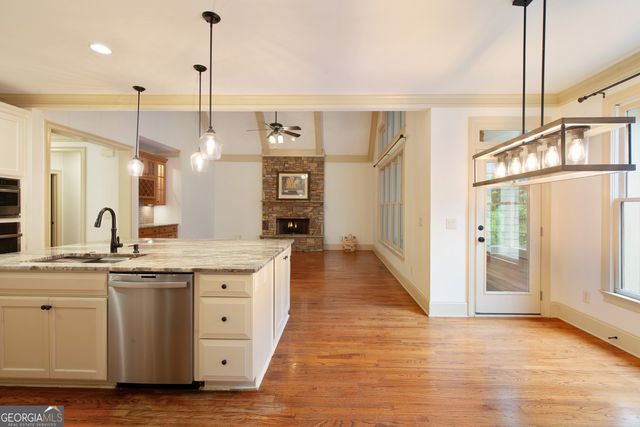 508 Black Horse Circle, Canton, GA 30114
