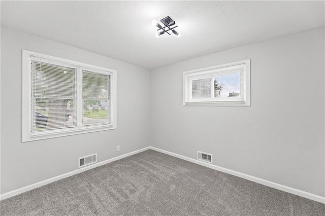 4516 Jackson Avenue, Kansas City, MO 64130