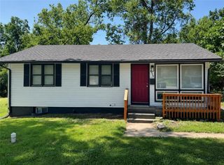 4516 Jackson Avenue, Kansas City, MO 64130