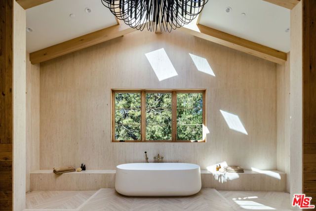 24877 Eldorado Meadow Road, Hidden Hills, CA 91302