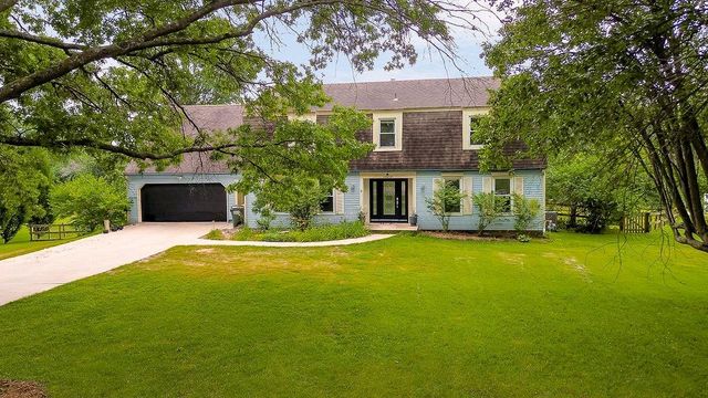 16408 Riggs Road, Stilwell, KS 66085