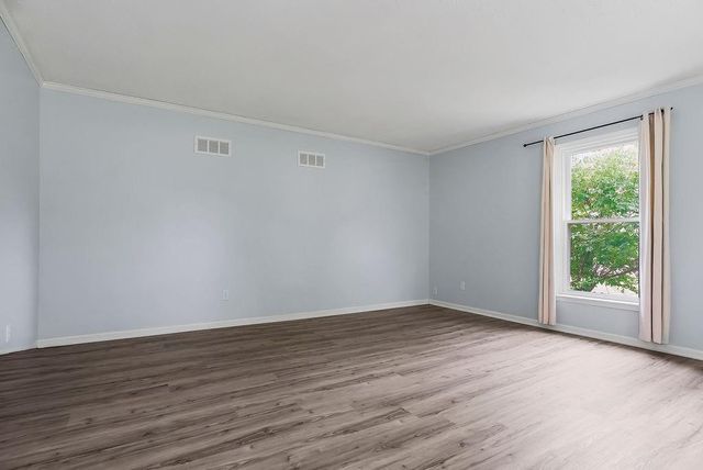 16408 Riggs Road, Stilwell, KS 66085