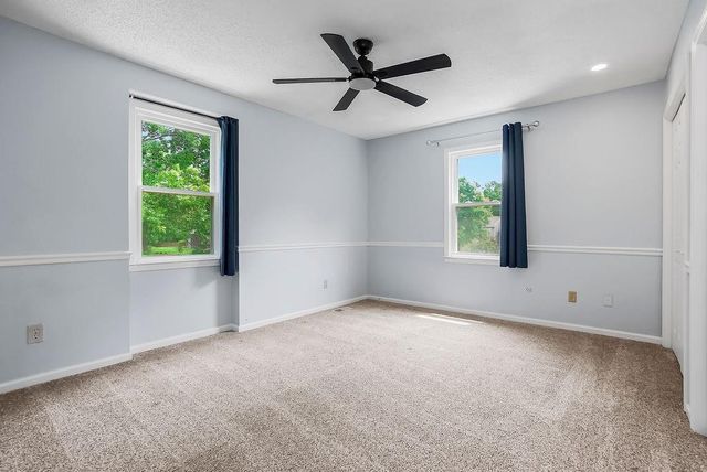 16408 Riggs Road, Stilwell, KS 66085