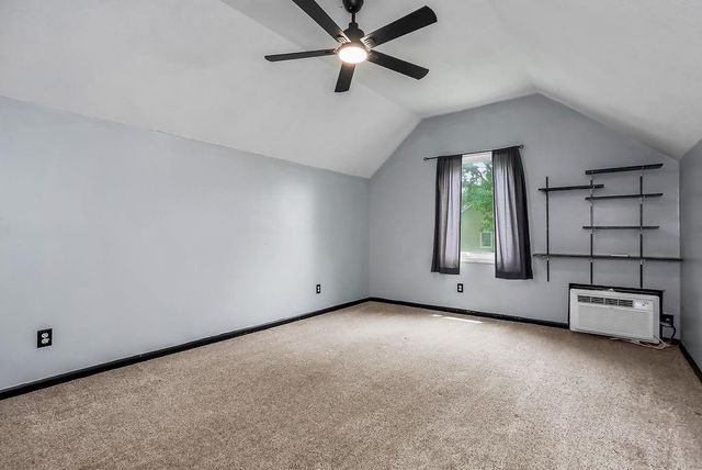 16408 Riggs Road, Stilwell, KS 66085