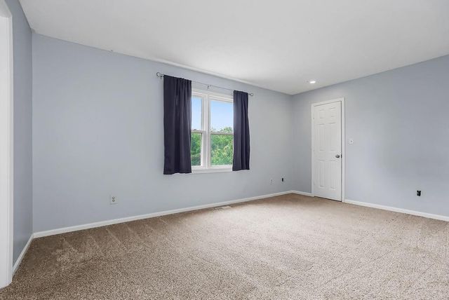 16408 Riggs Road, Stilwell, KS 66085