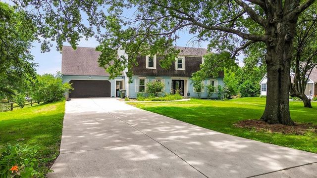 16408 Riggs Road, Stilwell, KS 66085