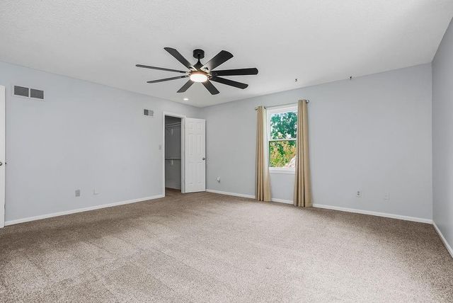 16408 Riggs Road, Stilwell, KS 66085