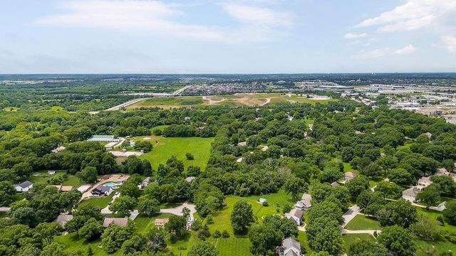 16408 Riggs Road, Stilwell, KS 66085