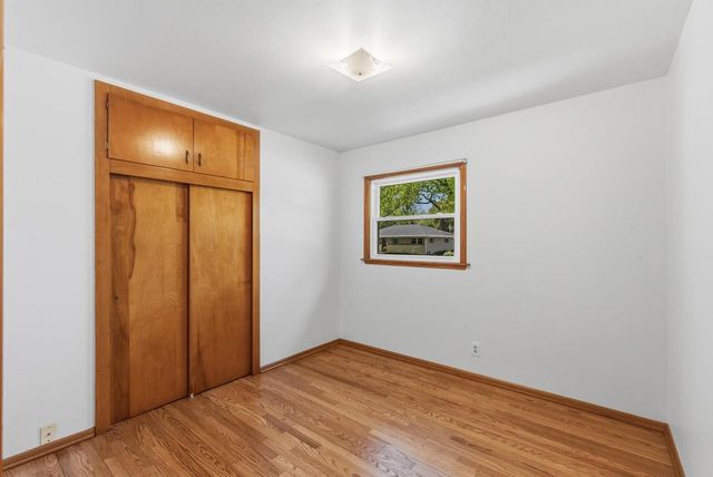 2922 102nd STREET, West Allis, WI 53227