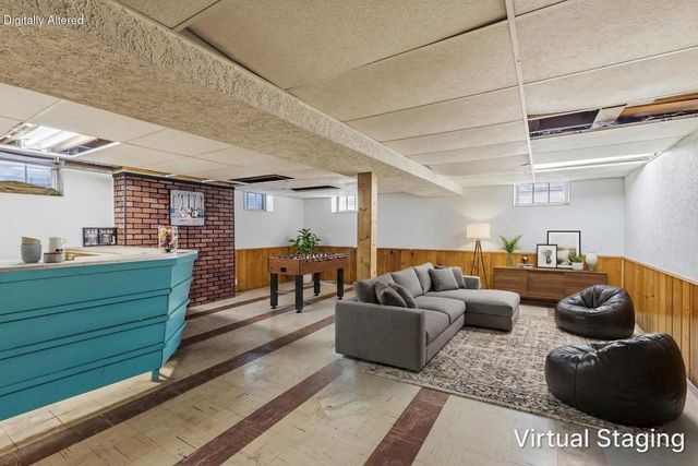 2922 102nd STREET, West Allis, WI 53227