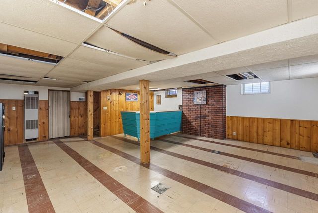 2922 102nd STREET, West Allis, WI 53227