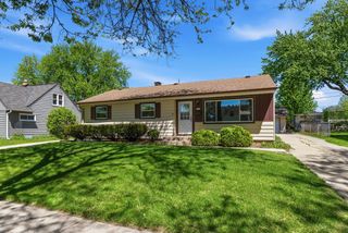 2922 102nd STREET, West Allis, WI 53227