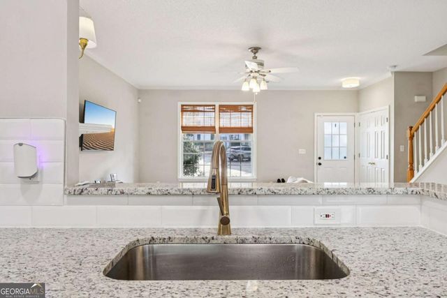 10900 Wittenridge Drive C9, Alpharetta, GA 30022