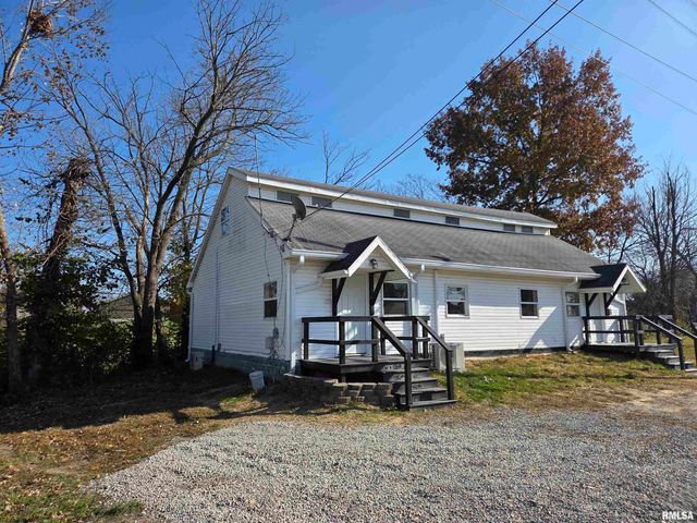 1207 N MARKET Street, Marion, IL 62959