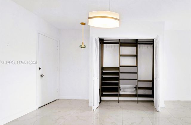 2230 NE 56th Pl 227, Fort Lauderdale, FL 33308