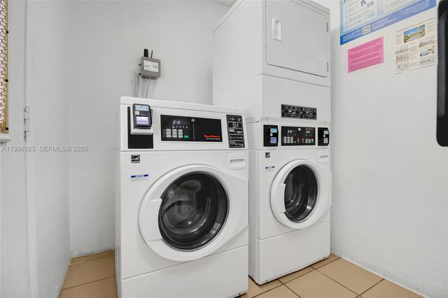 2230 NE 56th Pl 227, Fort Lauderdale, FL 33308