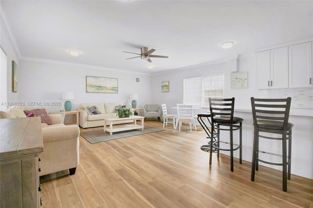 2230 NE 56th Pl 227, Fort Lauderdale, FL 33308