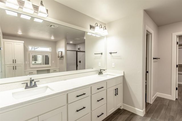 9408 SW Megans Way, Mcloud, OK 74851