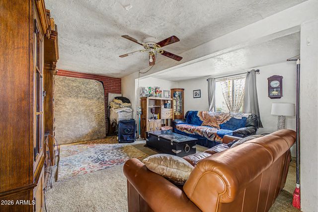 36 S 64TH Avenue, Phoenix, AZ 85043