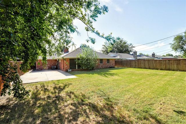 9605 Georgia Avenue, Oklahoma City, OK 73120