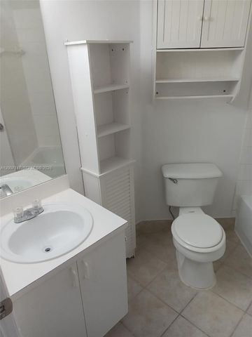 4175 N Haverhill Rd 922, West Palm Beach, FL 33417
