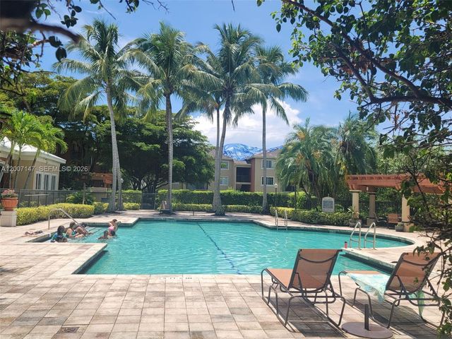 4175 N Haverhill Rd 922, West Palm Beach, FL 33417