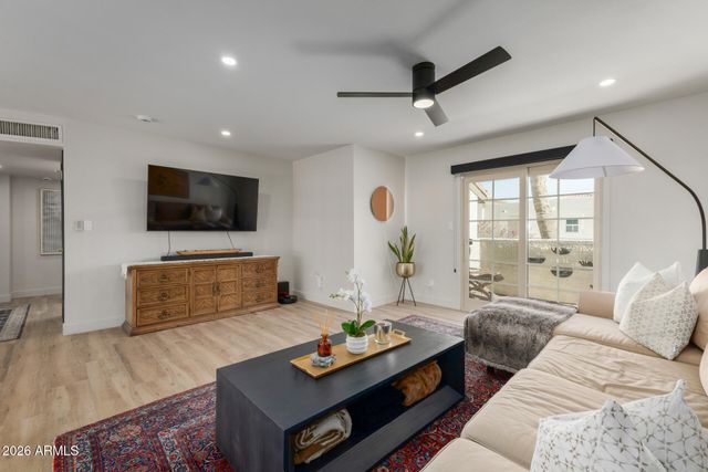 5812 N 12TH Street 34, Phoenix, AZ 85014